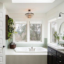 Boathouse Bathroom