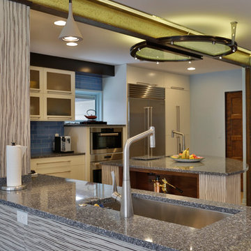 Impact Contemporary Kitchen & Breakfast Nook