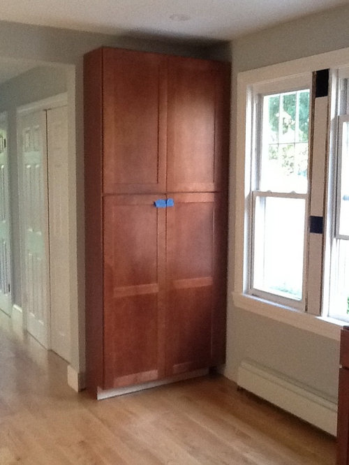 Different handles okay on pantry?