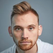 Jake Tennyson's photo