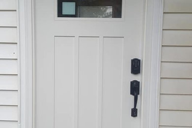 Entryway - entryway idea in Dallas