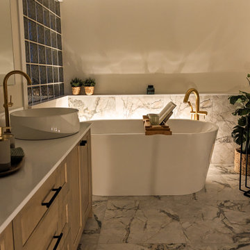 Elegant Oasis: A Luxurious Ensuite Bathroom Remodel