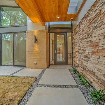 8612 Redondo, Dallas TXent