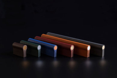 Leather handle COMO -  Custom-made accents for limitless applications