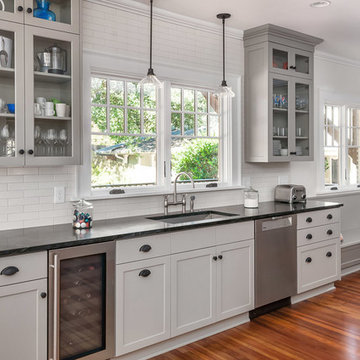 A New Kitdhen for the Craftsman Bungalow