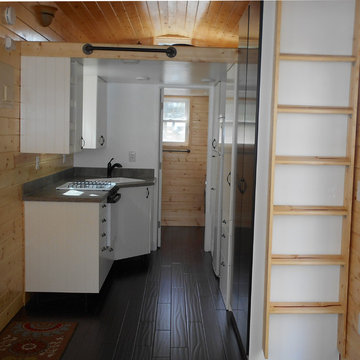 Salida 30ft Dream by Tiny Diamond Homes
