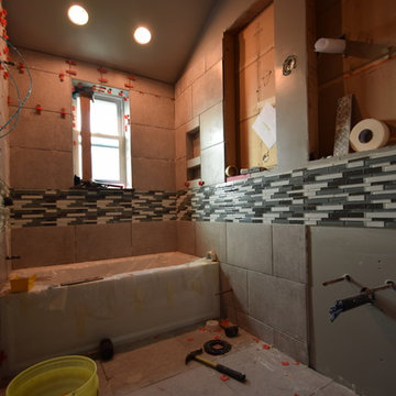 Slick Sewickley Small Bath