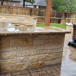 Back Porch Living Area - Landscaping Stones And Pavers