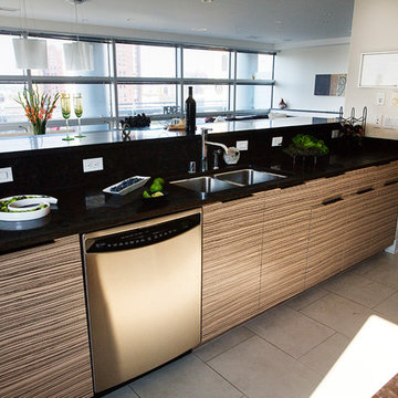 A Spiced up kitchen - with Creamy Zebrano Veneer