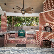 outdoor kitchen