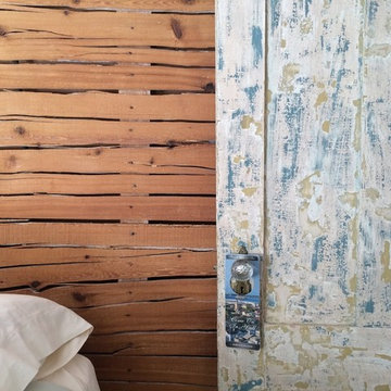 Original split lathe wall sans plaster