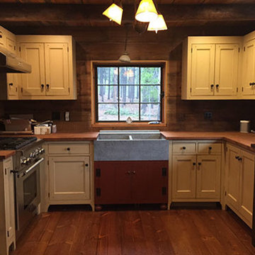 Colorado Log House Kitchen