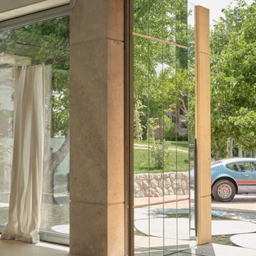 Quantum Doors Showcase: The Bridge-ette Villa Mirrored Pivot Door