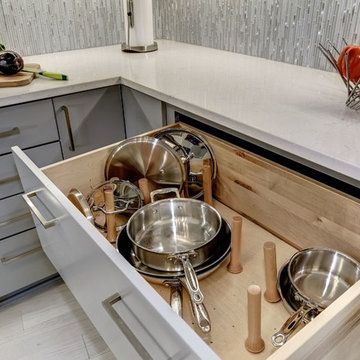 Crystal Gateway Kitchen condo