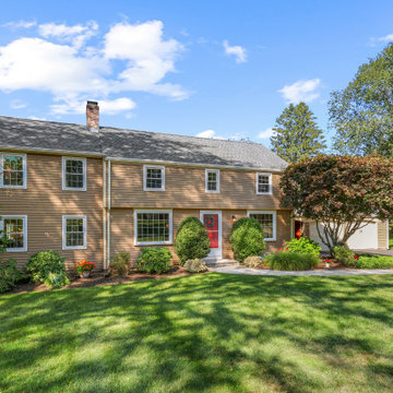 168 Boulder Circle, Glastonbury