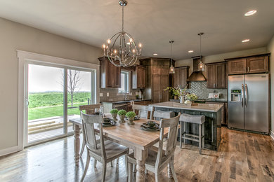 Transitional home design photo in Omaha