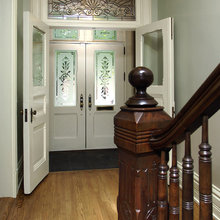 entryway/stairs