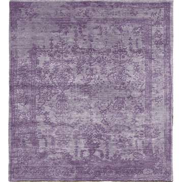 Quadrant I Traditional Silk and Wool Rug, 8' Round