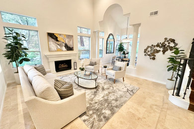 Example of a trendy living room design in Los Angeles