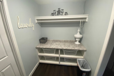 Example of a laundry room design in Grand Rapids