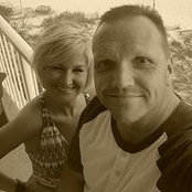 Kim Lowery's photo