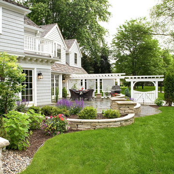 Grassy Suburban Side Yard – New England Classic