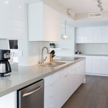 Beachside Condo | Kitchen | Coronado, CA