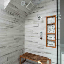 Mani Bathroom