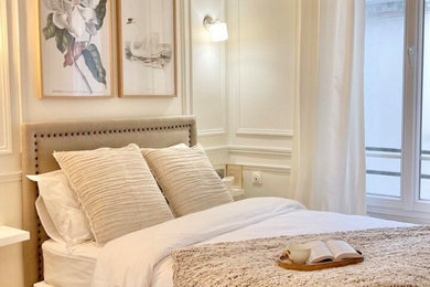Aménagement d'une chambre moderne.