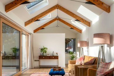 Contemporary living room in Edinburgh.