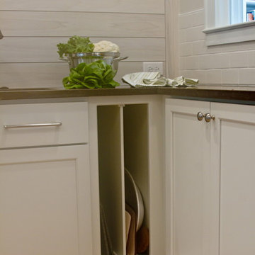 MOUSER CENTRA PAINTED WHITE LINEN