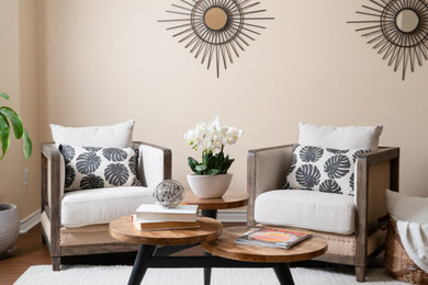 Transitional living room photo in Austin