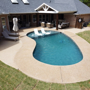 Poolside Outdoor Living Space Makeover in Grapevine, TX