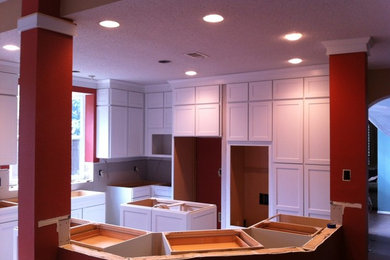 Photo of a contemporary kitchen in Dallas.