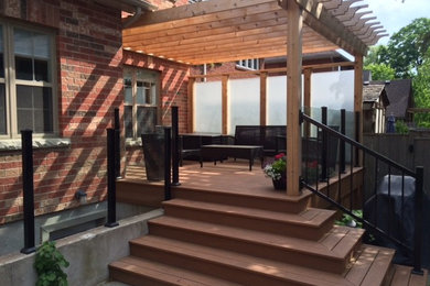 Trendy home design photo in Toronto