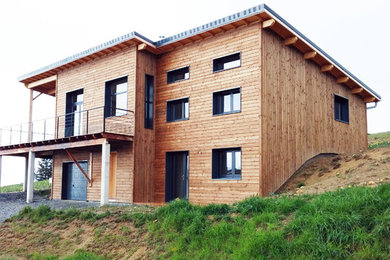 Idées déco pour une façade de maison montagne.