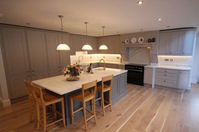 Open-plan In-frame Kitchen - Hampton in Arden