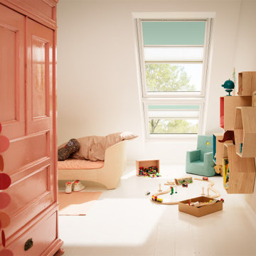 Farbenfrohes Kinderzimmer mit Tageslicht und frischer Luft