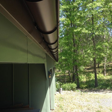 Traditional Bead Half Round Seamless Gutters