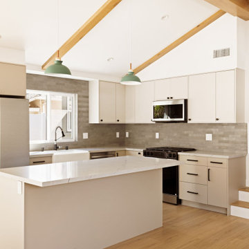The hidden duplex & A home makeover - SB9 Investment property in Woodland Hills
