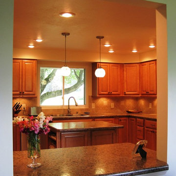 1970's Split Level Kitchen Update