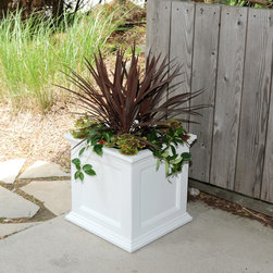 Outdoor Decor - Outdoor Decor