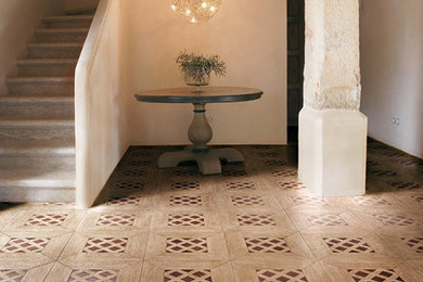 Inspiration for a timeless entryway remodel in Orange County