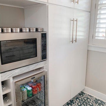 Transitional Kitchen