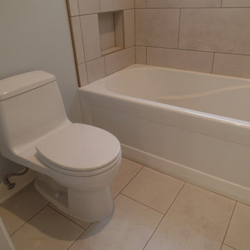Sandpoint Jack & Jill Bathroom