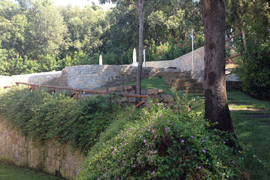 Immagine di una piscina country
