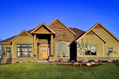 Elegant exterior home photo in Omaha