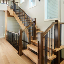 Entry/Stairs