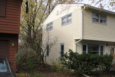 Inspiration for a timeless exterior home remodel in Chicago