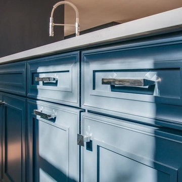 A Dramatic Nautical Kitchen